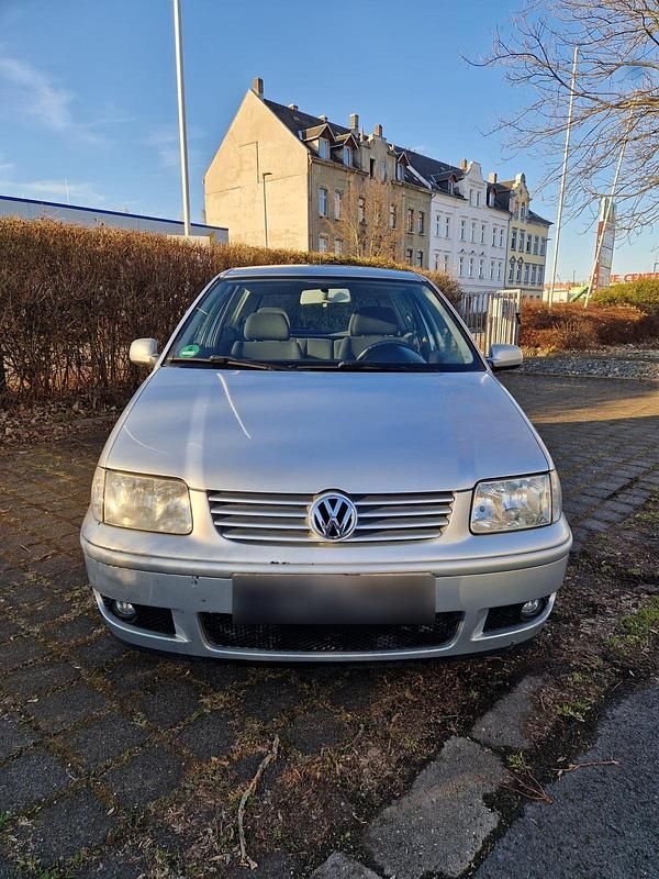 Gebraucht VW Polo 75 PS (55 kW) 2001 Grau Limousine