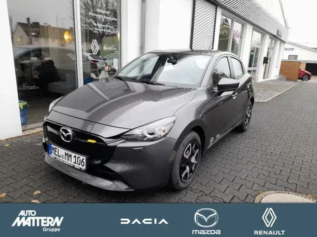 Grau machine gray Gebraucht 2023 Mazda 2 Center-Line Kleinwagen | 16.989 € (Fairer Preis) - Bild 1/4