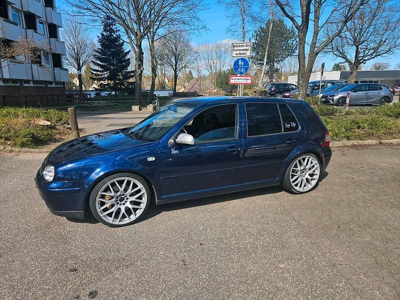 Blau Gebraucht 1999 VW Golf IV GTI Kleinwagen | 3.000 € (Guter Preis) - Bild 1/4