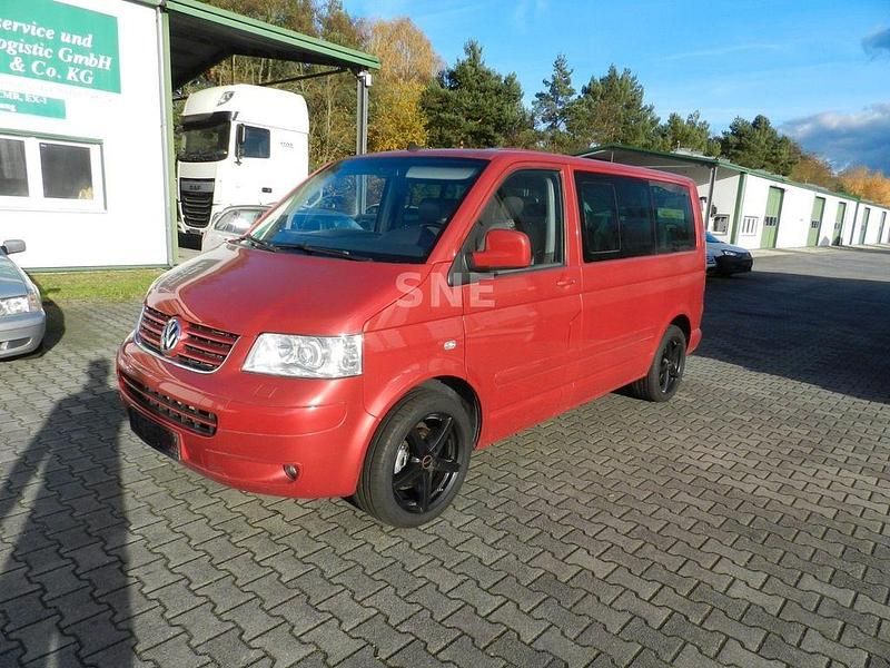 Gebraucht VW T5 Comfortline 174 PS (127 kW) 2006 Rot Van