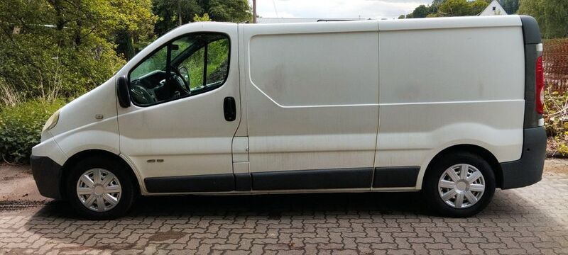 Weiß Gebraucht 2007 Renault Trafic Van | 3.200 € (Superpreis) - Bild 1/4