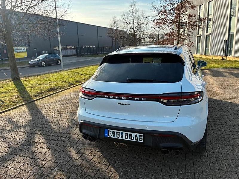 Gebraucht Porsche Macan 265 PS (194 kW) 2023 Weiß SUV