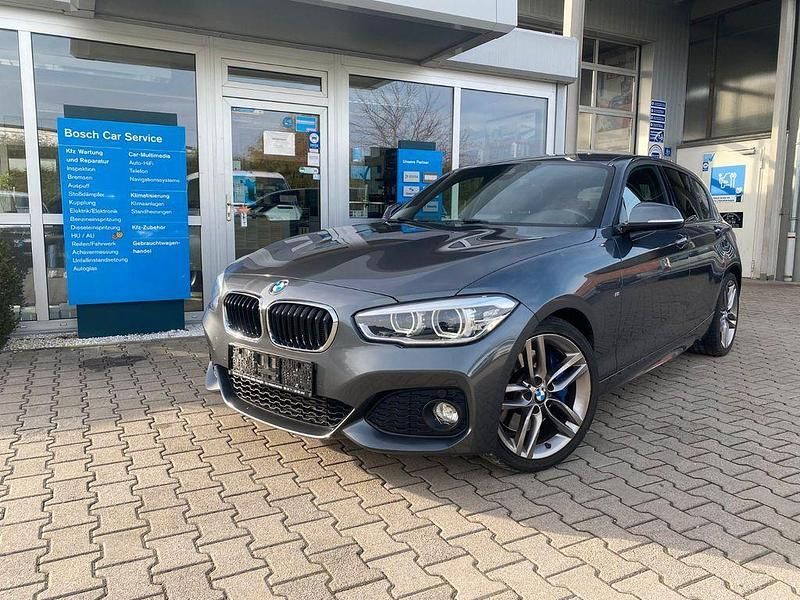 Grau Gebraucht 2016 BMW 120 M Sport Kleinwagen | 17.490 € (Fairer Preis) - Bild 1/4