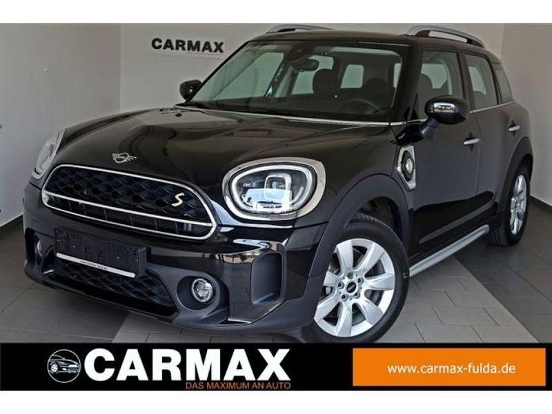 Midnight black metallic (metallic) Gebraucht 2021 Mini Cooper Countryman SUV | 21.800 € (Superpreis) - Bild 1/4