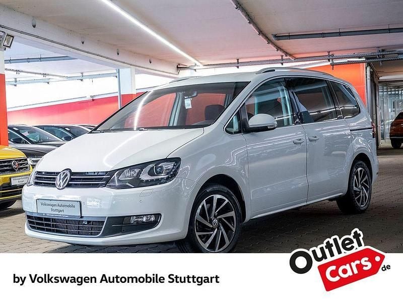 Pure white Gebraucht 2017 VW Sharan Comfortline Van / Kleinbus | 20.430 € (Fairer Preis) - Bild 1/4