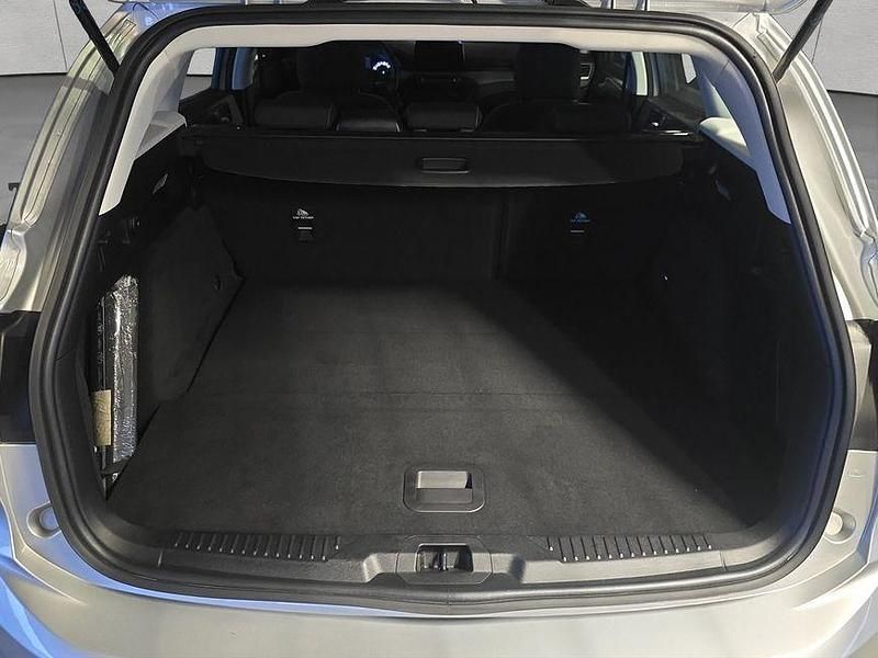 Gebraucht Ford Focus Cool & Connect 125 PS (91 kW) 2022 Silber Kombi