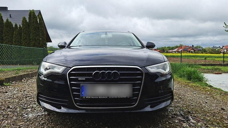 Schwarz Gebraucht 2015 Audi A6 Kombi | 8.900 € (Superpreis) - Bild 1/4