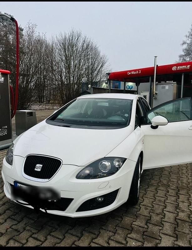 Gebraucht Seat Leon 160 PS (117 kW) 2010 Weiß Kleinwagen