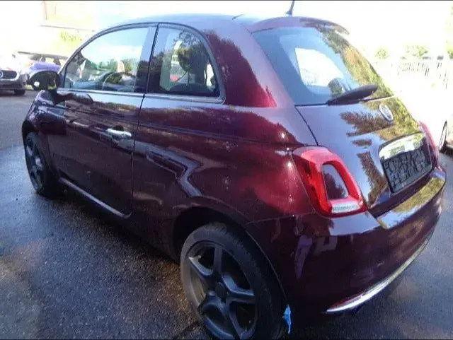 Gebraucht Fiat 500 Lounge 86 PS (63 kW) 2017 Rot Limousine