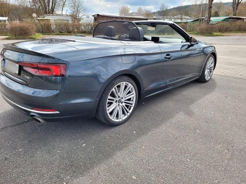 Gebraucht Audi A5 Cabriolet Sport 252 PS (185 kW) 2018 Grau Cabrio