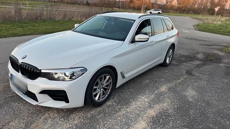 Gebraucht BMW 520 190 PS (139 kW) 2018 Weiß Kombi