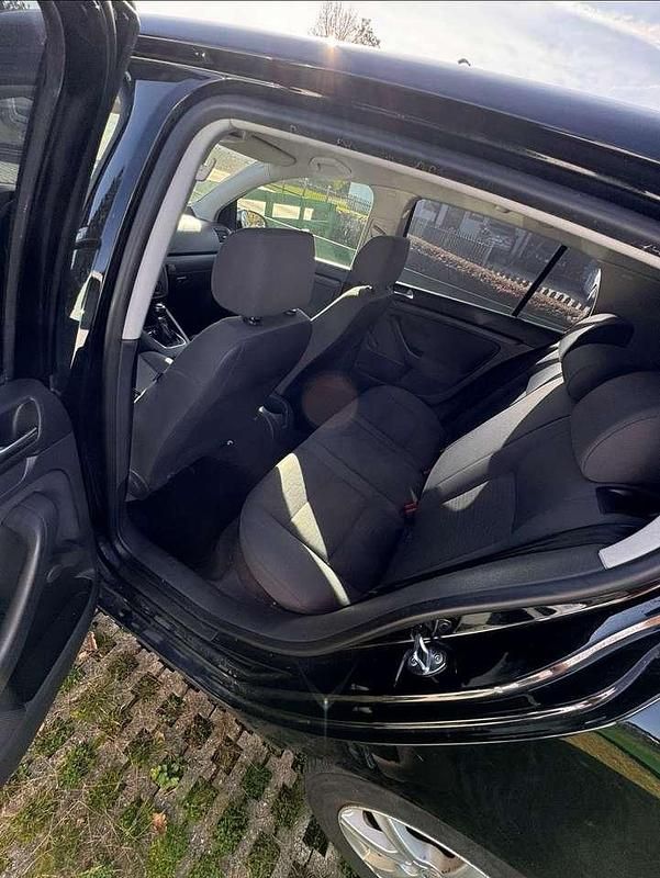 Gebraucht 2005 VW Golf IV Limousine | 3.000 € (Teuer) - Bild 1/4