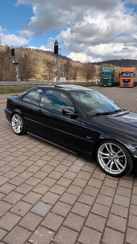 Gebraucht BMW 320 M Sport 170 PS (125 kW) 2000 Schwarz Coupé