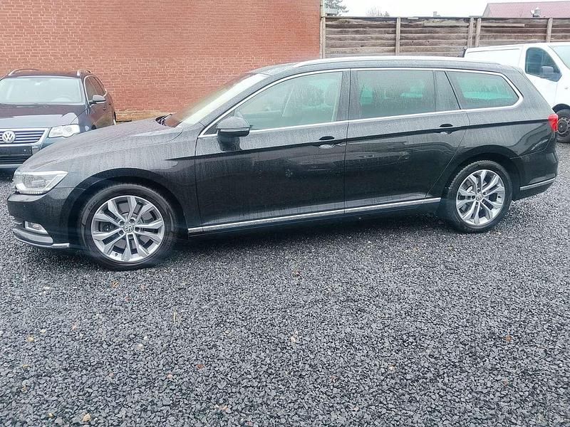 Gebraucht VW Passat Highline 239 PS (175 kW) 2015 Deep black perleffekt Kombi