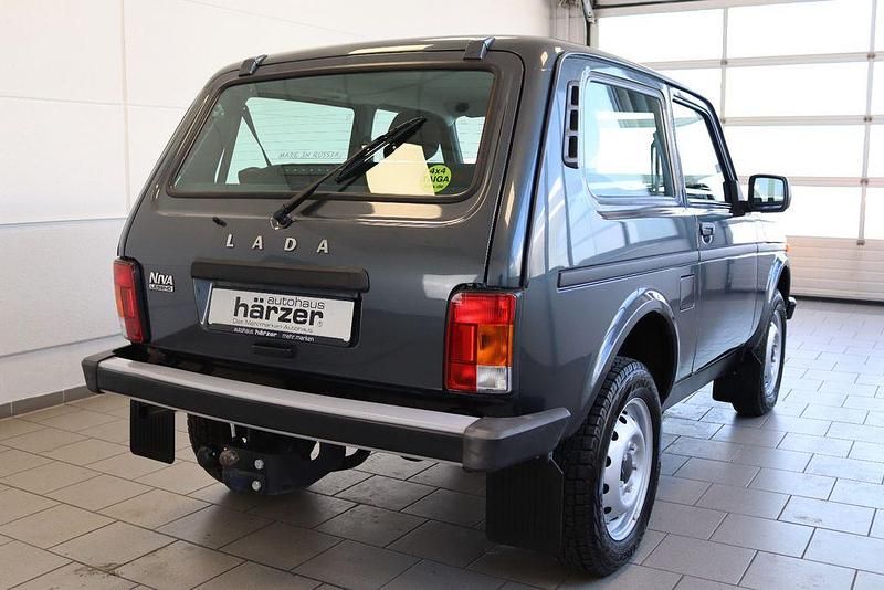 Brugt Lada niva 83 HK (61 kW) 2021 Grå SUV