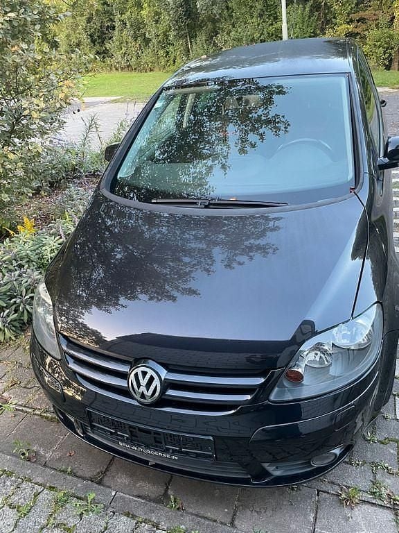 Schwarz Gebraucht 2006 VW Golf Plus Comfortline Van / Kleinbus | 2.300 € (Guter Preis) - Bild 1/4