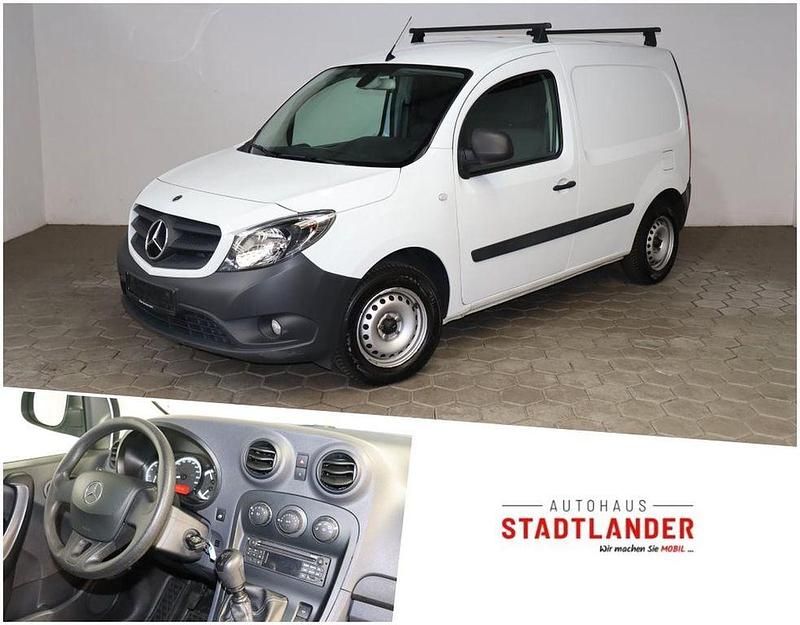 Weiß Gebraucht 2021 Mercedes Citan 108 Van | 7.990 € (Fairer Preis) - Bild 1/4