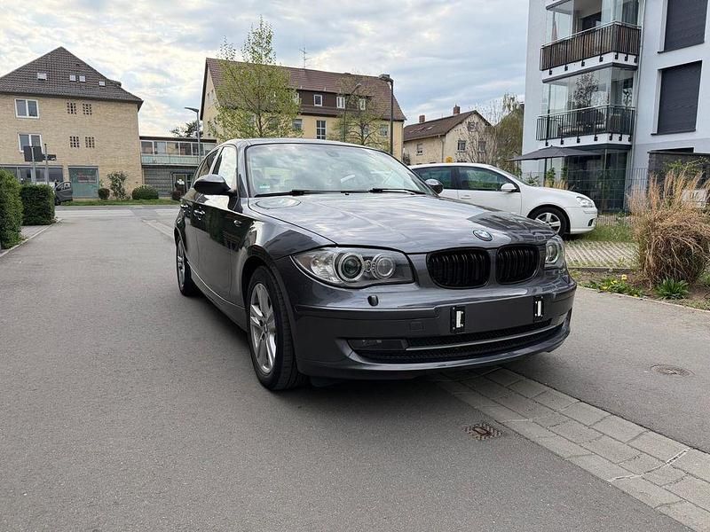 Gebraucht BMW 120 Advantage 177 PS (130 kW) 2007 Grau Kleinwagen