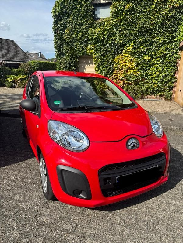 Rot Gebraucht 2012 Citroën C1 Kleinwagen | 2.200 € (Guter Preis) - Bild 1/4
