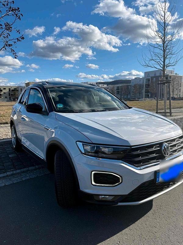 Gebraucht VW T-Roc 150 PS (110 kW) 2017 Weiß SUV