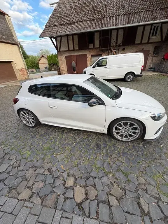 Gebraucht VW Scirocco R 310 PS (228 kW) 2013 Weiß Coupé