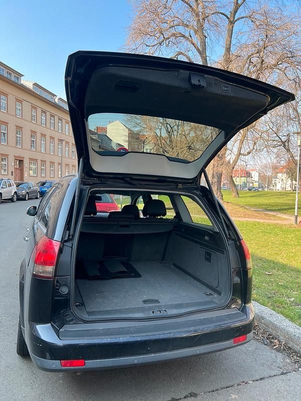 Gebraucht Opel Vectra 150 PS (110 kW) 2008 Schwarz Kombi