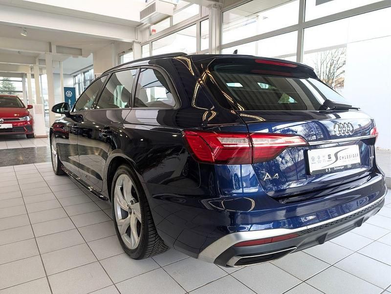 Gebraucht Audi A4 S-Line 204 PS (150 kW) 2022 Blau Kombi