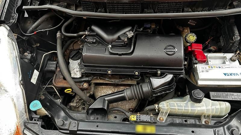 Second-hand Nissan Note 101 CP (74 kW) 2006 Negru Hatchback