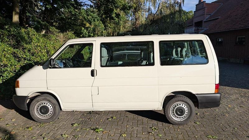 Weiß Gebraucht 2002 VW T4 Van | 5.950 € (Superpreis) - Bild 1/4