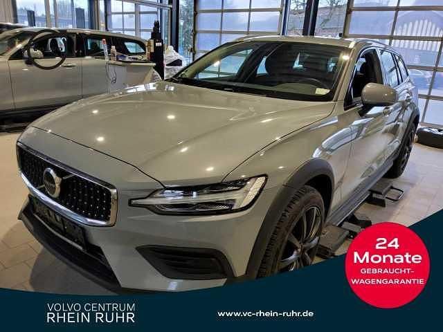 Gebraucht 2024 Volvo V60 CC Kombi | 35.890 € (Guter Preis) - Bild 1/2