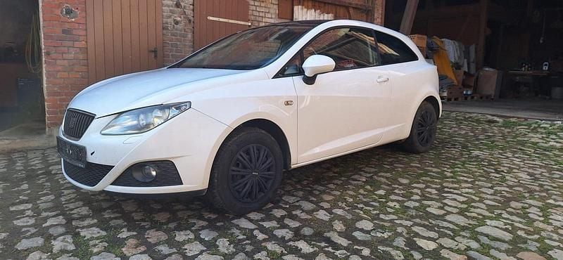 Gebraucht Seat Ibiza 86 PS (63 kW) 2012 Weiß Kleinwagen