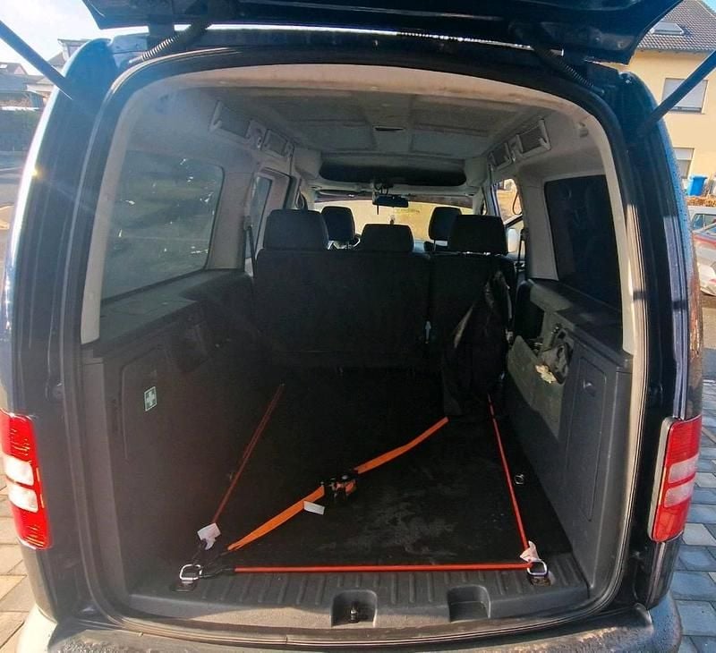 Gebraucht VW Caddy Maxi 140 PS (102 kW) 2011 Blau Van / Kleinbus