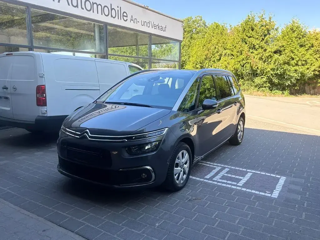 Gebraucht Citroën C4 SpaceTourer SELECTION 131 PS (96 kW) 2019 Grau Van / Kleinbus