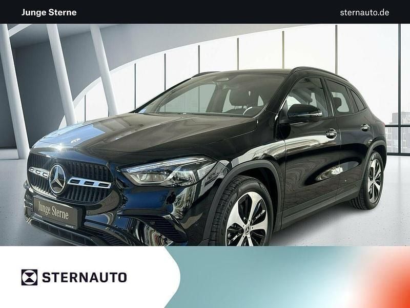 Gebraucht Mercedes GLA200 Progressive 163 PS (119 kW) 2025 Unilack nachtschwarz SUV