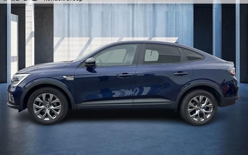 Gebraucht Renault Arkana Evolution 140 PS (102 kW) 2024 Nachtblau SUV