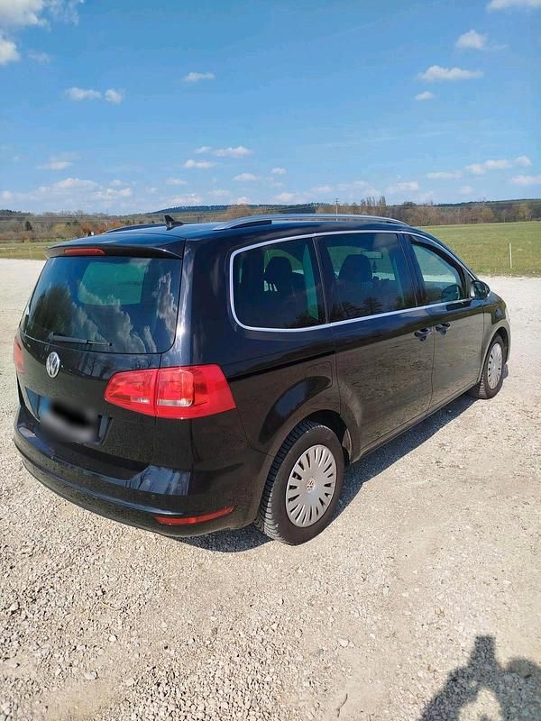 Gebraucht VW Sharan 140 PS (102 kW) 2012 Schwarz Van / Kleinbus