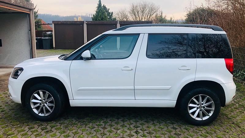 Gebraucht Skoda Yeti Ambition 2016 Weiß SUV