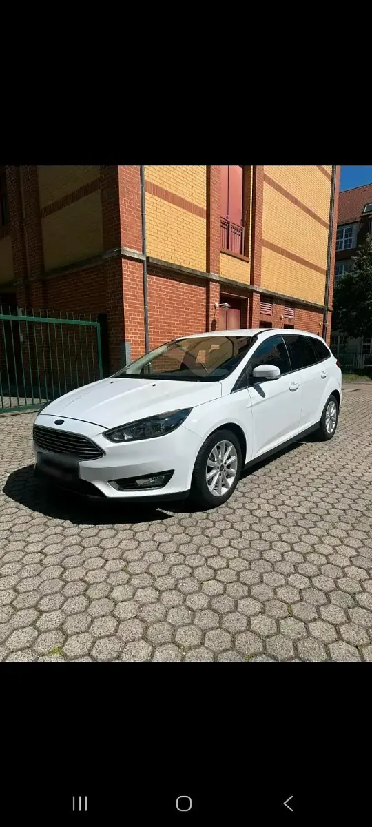 Gebraucht Ford Focus 150 PS (110 kW) 2016 Weiß Kombi