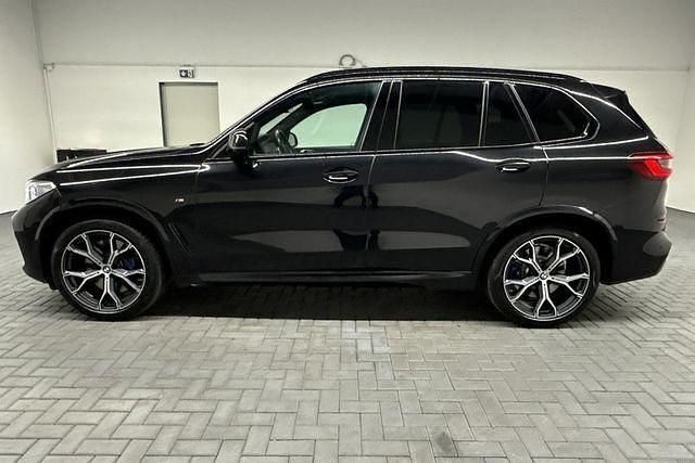 Gebraucht BMW X5 M Sport 265 PS (194 kW) 2019 Schwarz (sapphireschwarzmet.) SUV