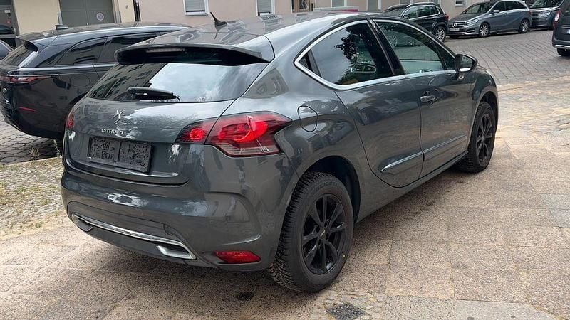 Gebraucht Citroën DS4 So Chic 163 PS (119 kW) 2012 Grau Kleinwagen