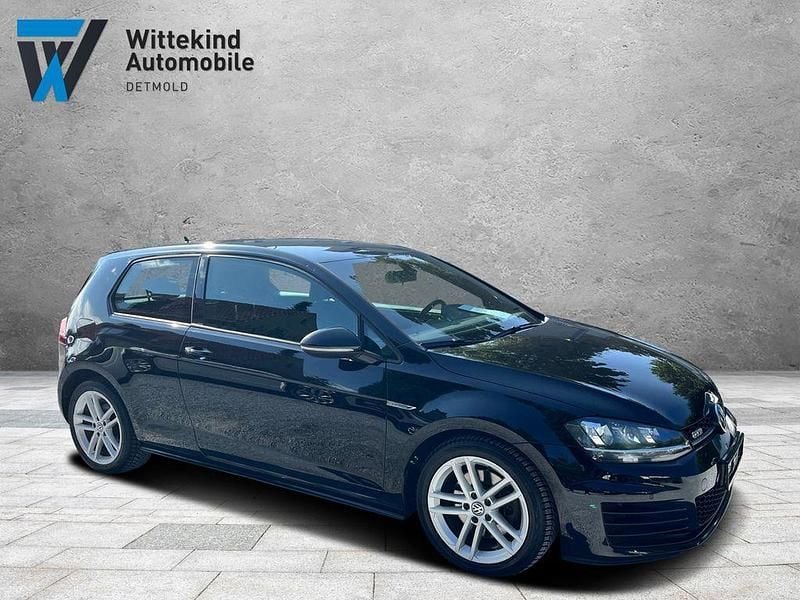 Schwarz Gebraucht 2015 VW Golf VII GTD Limousine | 10.999 € (Superpreis) - Bild 1/4