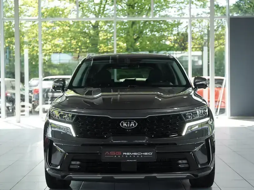 Gebraucht Kia Sorento Vision 202 PS (148 kW) 2021 Grau SUV