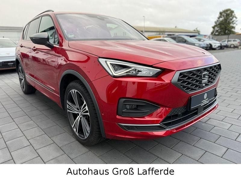 Rot Gebraucht 2021 Seat Tarraco 4Drive SUV | 32.490 € (Guter Preis) - Bild 1/4