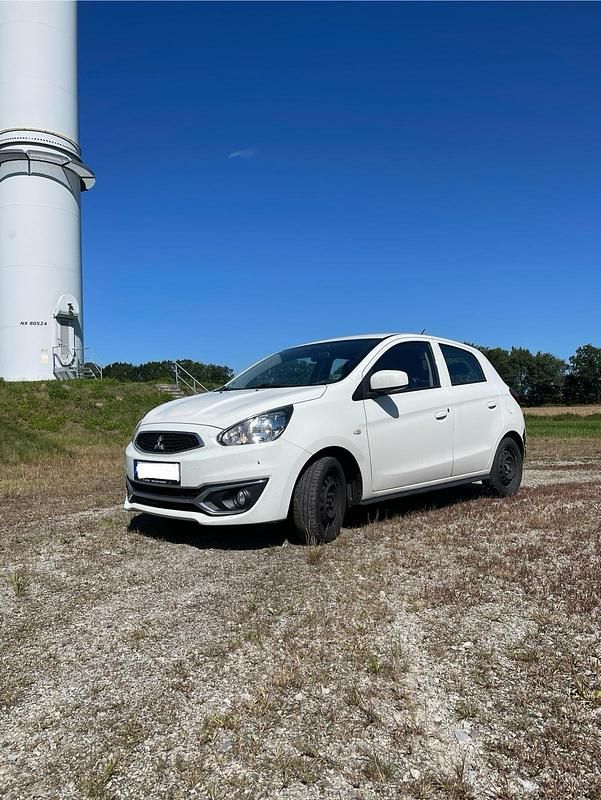 Weiß Gebraucht 2019 Mitsubishi Space Star Kleinwagen | 3.750 € (Superpreis) - Bild 1/4