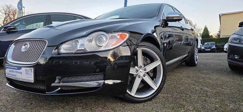 Gebraucht Jaguar XF 241 PS (177 kW) 2010 Schwarz Limousine