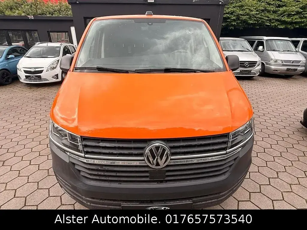 Gebraucht VW T6.1 110 PS (80 kW) 2022 Orange Van