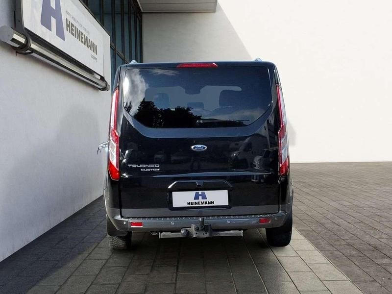 Gebraucht Ford Tourneo Custom Active 131 PS (96 kW) 2022 Obsidianschwarz metallic Van