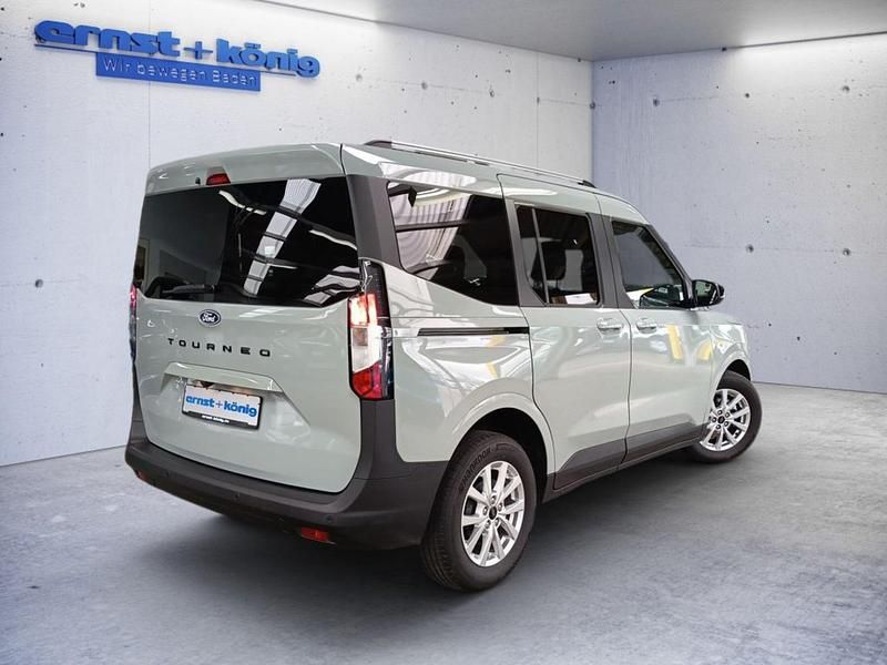 Gebraucht Ford Tourneo Courier Titanium 125 PS (91 kW) 2024 Van / Kleinbus