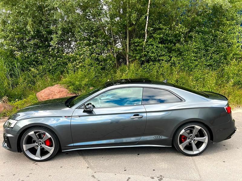 Grau Gebraucht 2022 Audi A5 Competition Coupé | 42.990 € (Etwas zu teuer) - Bild 1/4