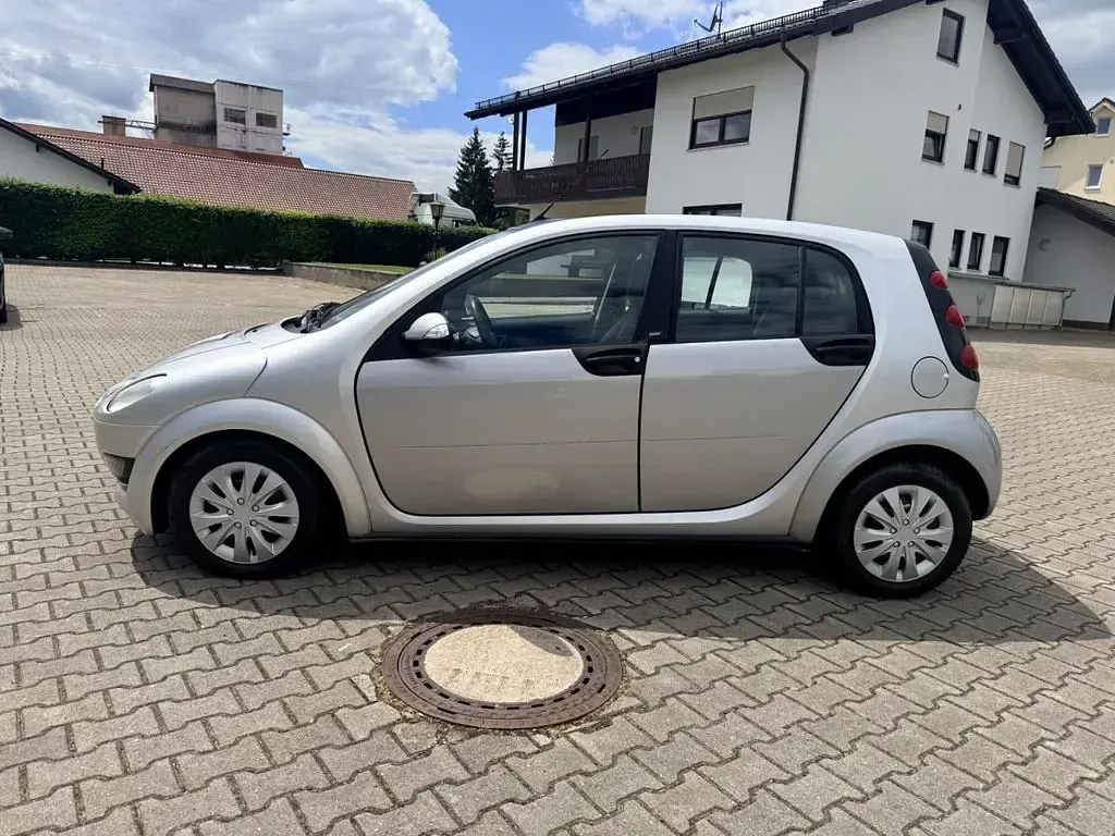 Occasion Smart ForFour Basis 95 ch (69 kW) 2004 Argent Citadine